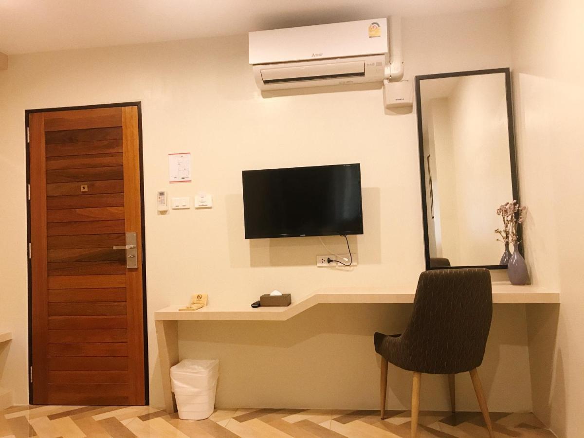 Sj Miracle Hotel Хат Яй Екстериор снимка