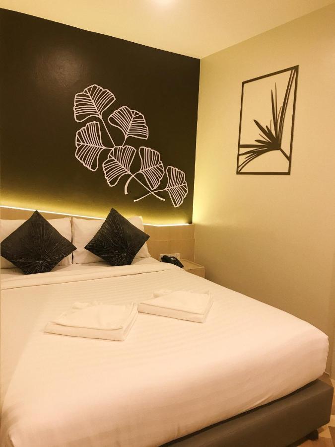 Sj Miracle Hotel Хат Яй Екстериор снимка