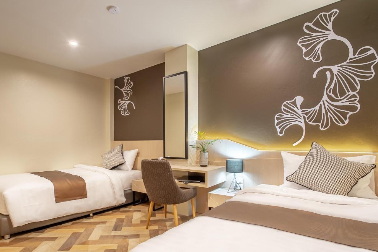 Sj Miracle Hotel Хат Яй Екстериор снимка